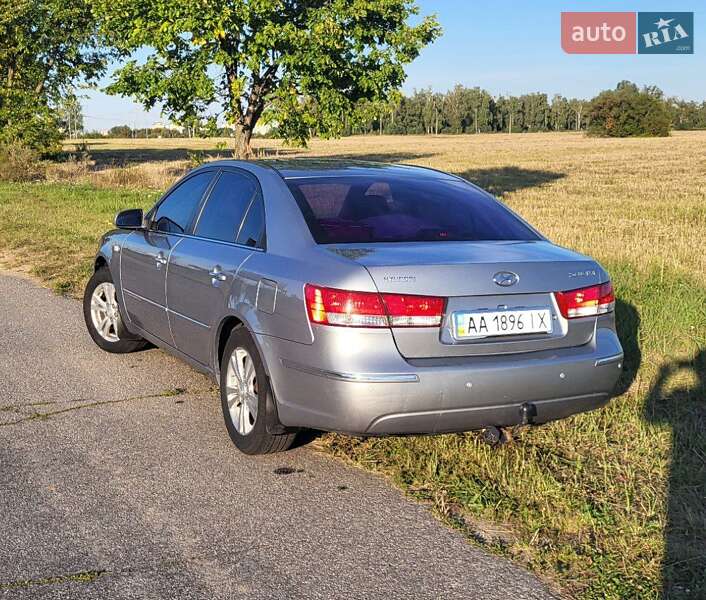 Седан Hyundai Sonata 2009 в Киеве