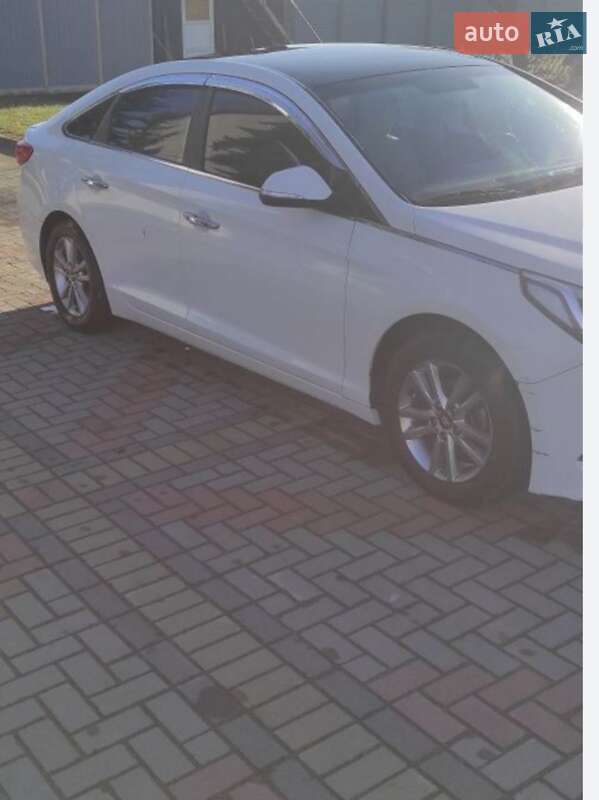 Седан Hyundai Sonata 2016 в Буске фото 2 Седан Hyundai Sonata 2016 в Буске