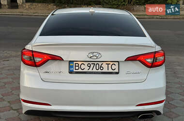 Седан Hyundai Sonata 2015 в 