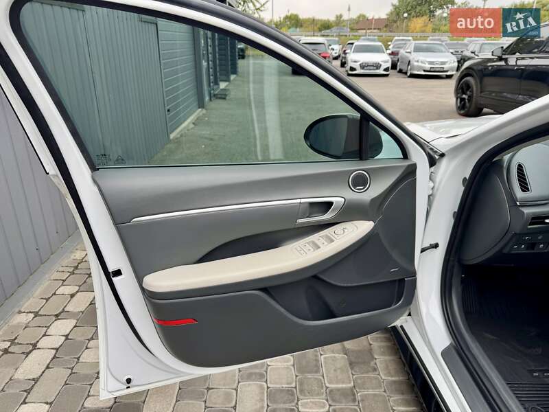 Седан Hyundai Sonata 2020 в Киеве фото 12 Седан Hyundai Sonata 2020 в Киеве