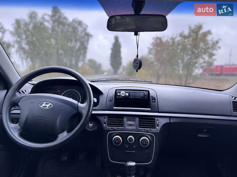Седан Hyundai Sonata 2006 в Каменке фото 8 Седан Hyundai Sonata 2006 в Каменке