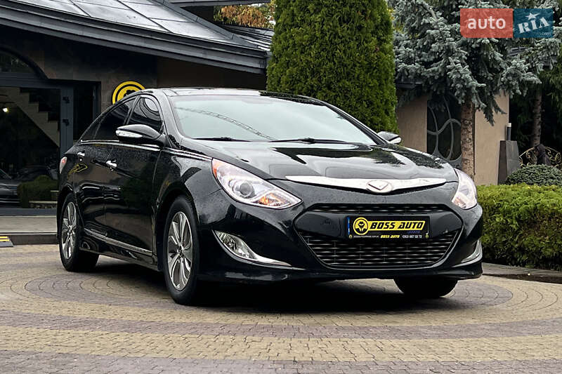 Hyundai Sonata 2013