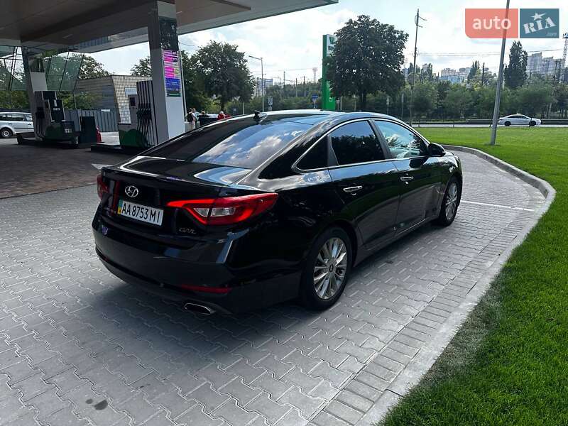Седан Hyundai Sonata 2015 в Киеве