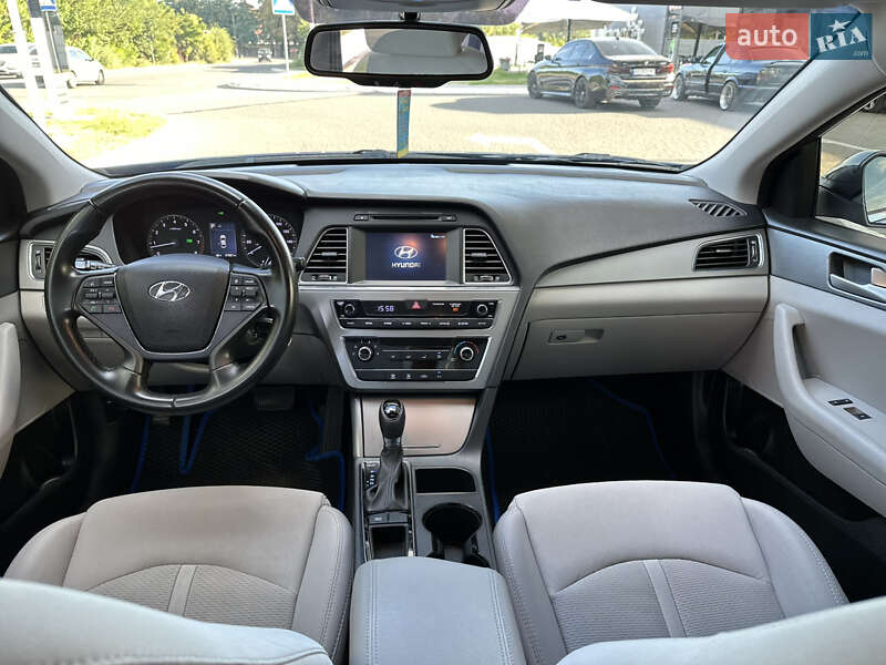 Седан Hyundai Sonata 2015 в Днепре