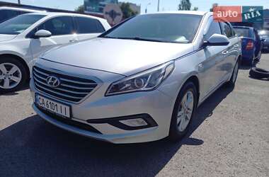 Седан Hyundai Sonata 2015 в 