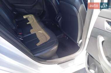 Седан Hyundai Sonata 2015 в 