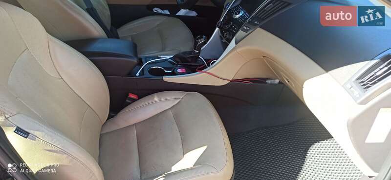 Седан Hyundai Sonata 2013 в Харькове фото 44 Седан Hyundai Sonata 2013 в Харькове