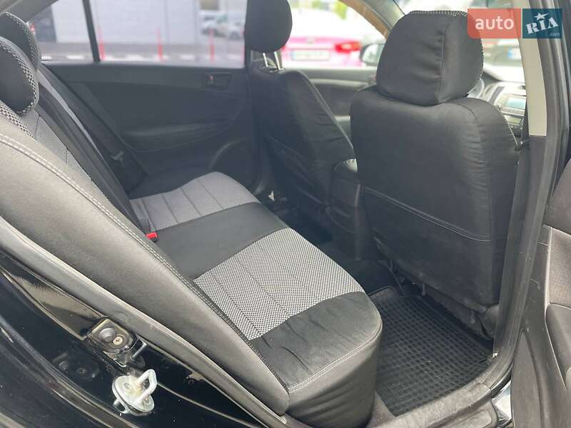 Седан Hyundai Sonata 2010 в Одессе