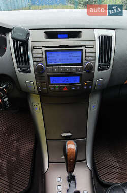 Седан Hyundai Sonata 2008 в Киеве
