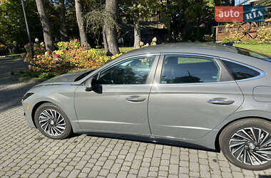 Седан Hyundai Sonata 2022 в Львове
