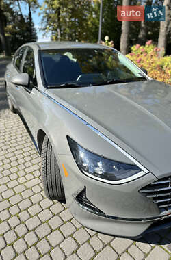 Седан Hyundai Sonata 2022 в Львове