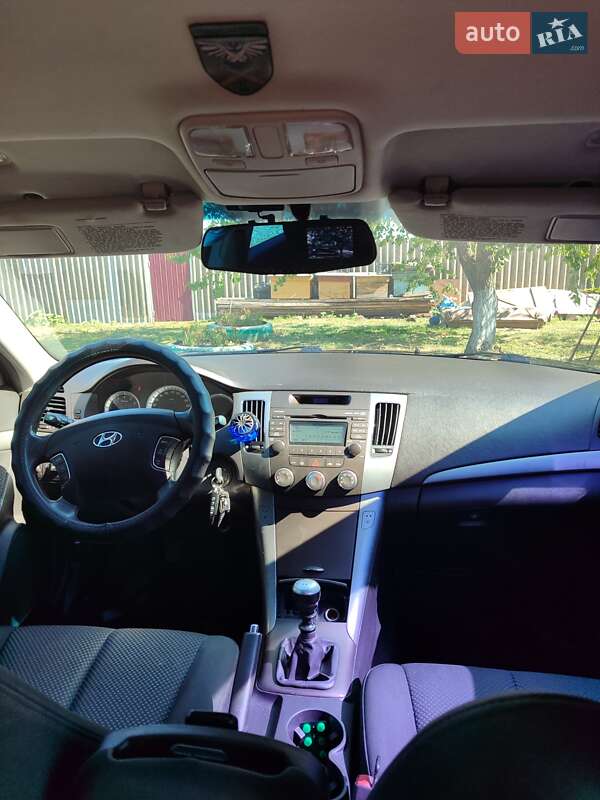 Седан Hyundai Sonata 2008 в Полтаві фото Седан Hyundai Sonata 2008 в Полтаві