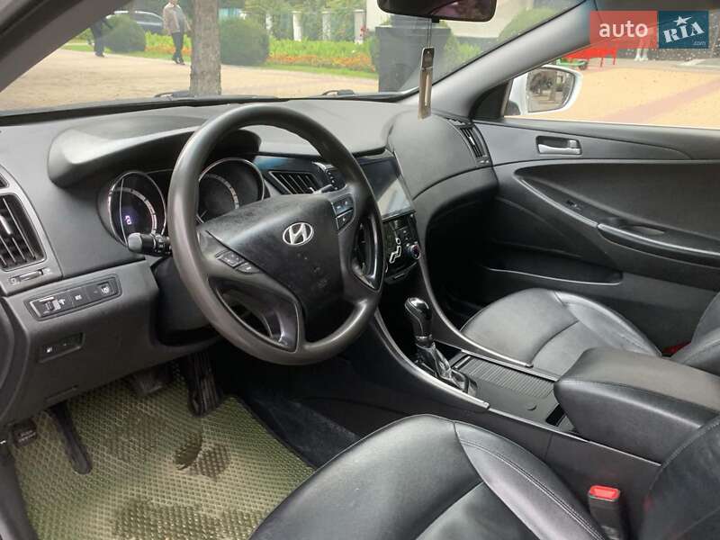 Седан Hyundai Sonata 2011 в Каменец-Подольском