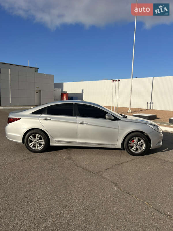 Седан Hyundai Sonata 2014 в Миколаєві фото 4 Седан Hyundai Sonata 2014 в Миколаєві