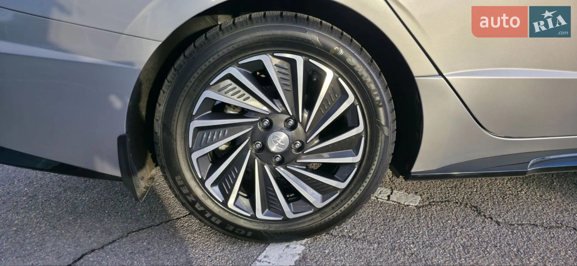 2020 Hyundai Sonata - мініатюра 19