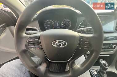 Седан Hyundai Sonata 2015 в 