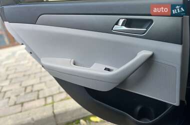 Седан Hyundai Sonata 2015 в 