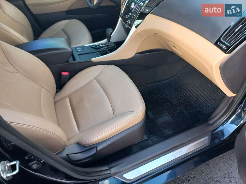 Седан Hyundai Sonata 2011 в Києві