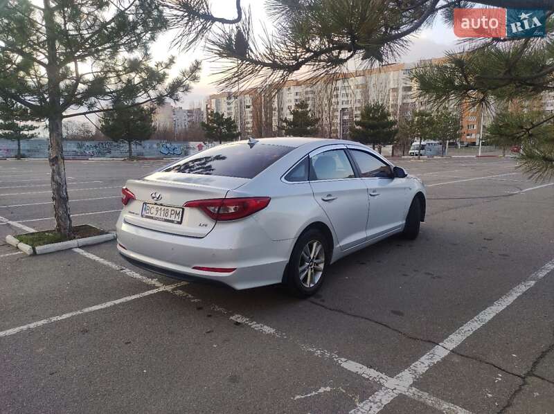 Седан Hyundai Sonata 2014 в Миколаєві