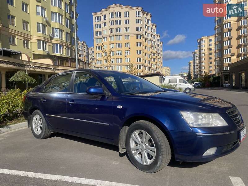 Седан Hyundai Sonata 2008 в Киеве