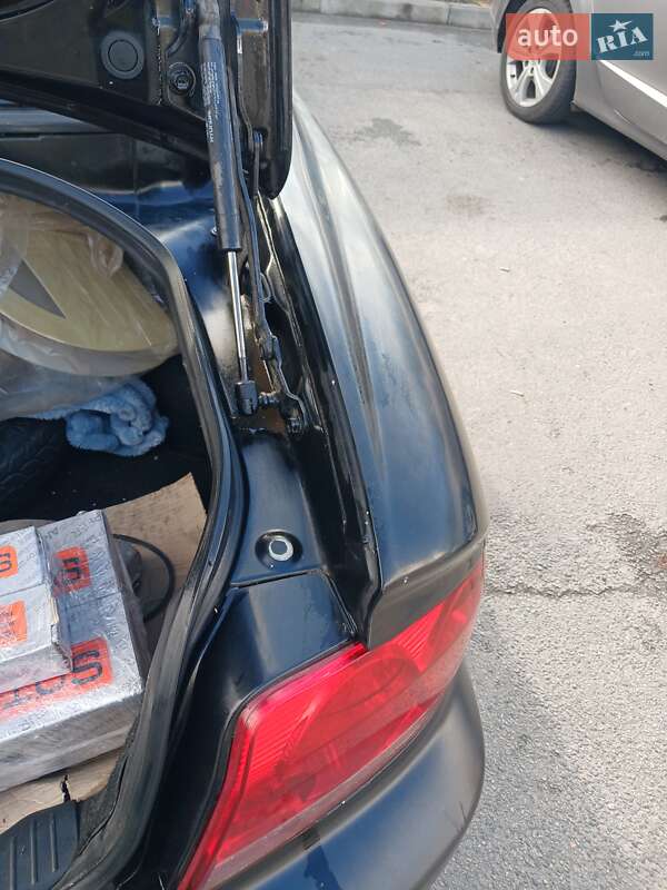 Седан Hyundai Sonata 2003 в Чернигове