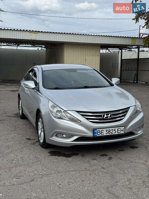 Седан Hyundai Sonata 2011 в 