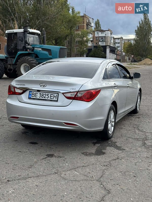 Седан Hyundai Sonata 2011 в Николаеве