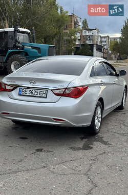 Седан Hyundai Sonata 2011 в 