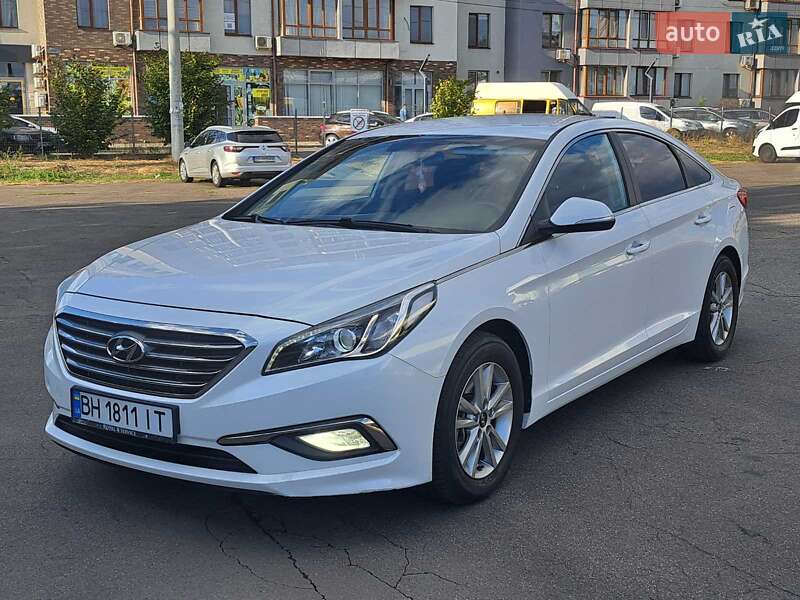 Седан Hyundai Sonata 2016 в Одессе