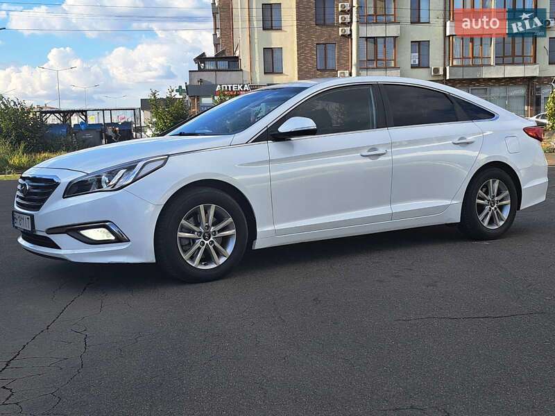 Седан Hyundai Sonata 2016 в Одессе