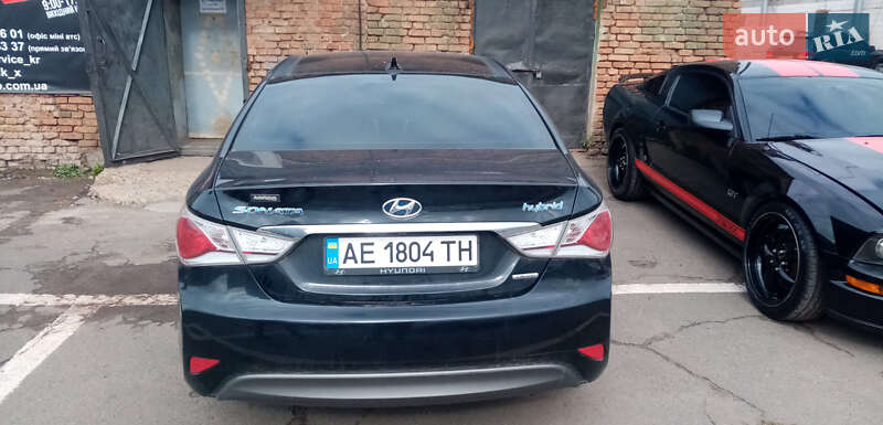 Седан Hyundai Sonata 2014 в Кривом Роге