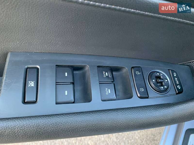 Седан Hyundai Sonata 2016 в Киеве фото 16 Седан Hyundai Sonata 2016 в Киеве