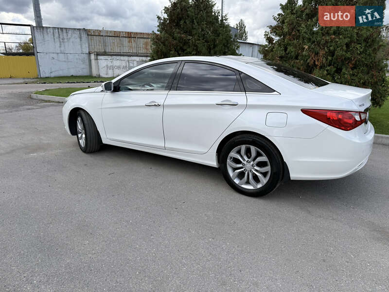 Седан Hyundai Sonata 2011 в Александрие фото 6 Седан Hyundai Sonata 2011 в Александрие