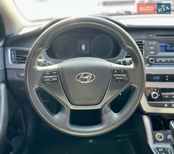 Седан Hyundai Sonata 2016 в Одессе