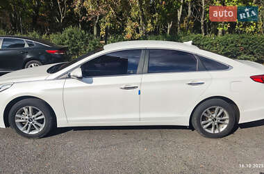 Седан Hyundai Sonata 2014 в 