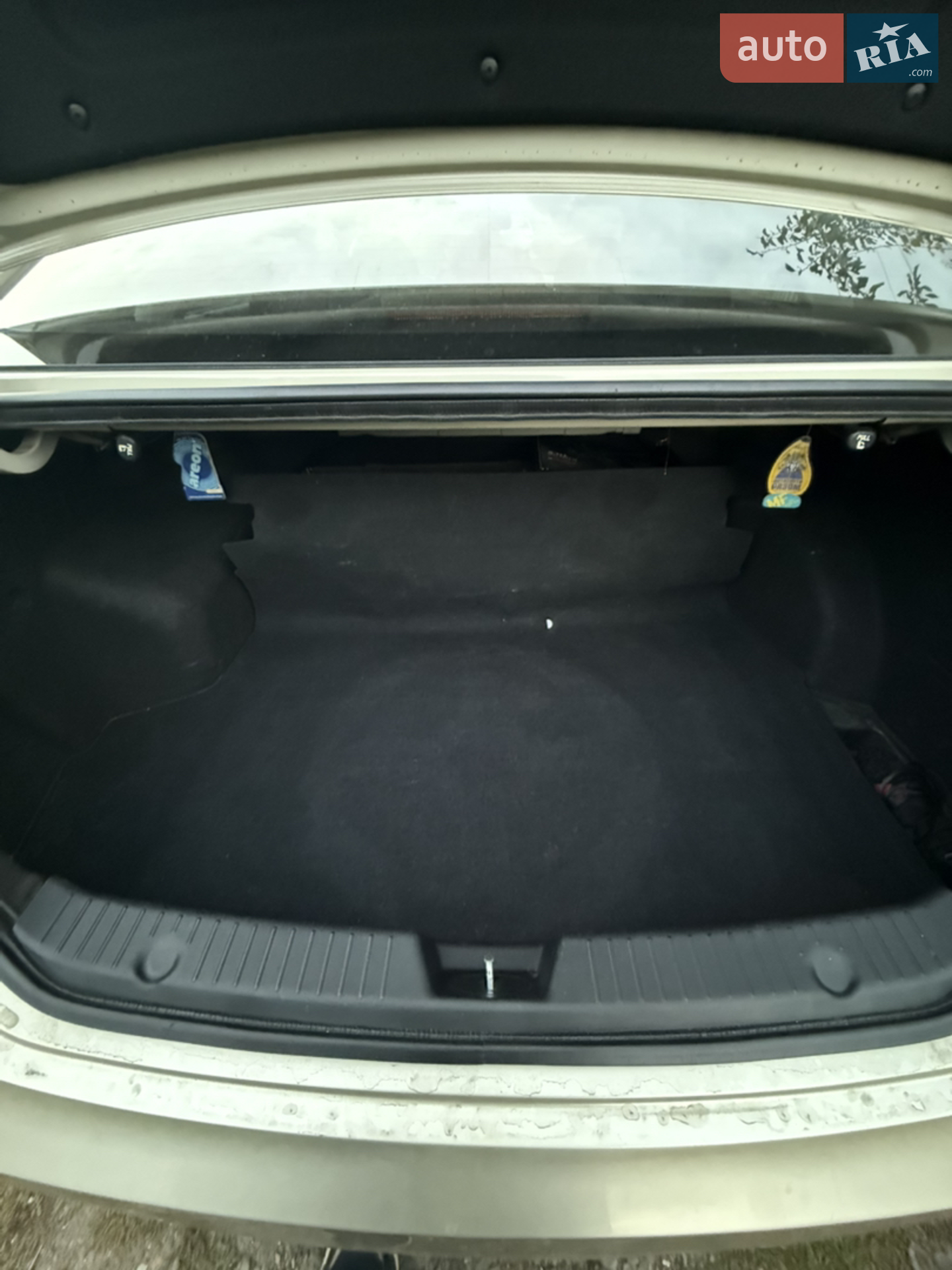 2010 Hyundai Sonata - мініатюра 9