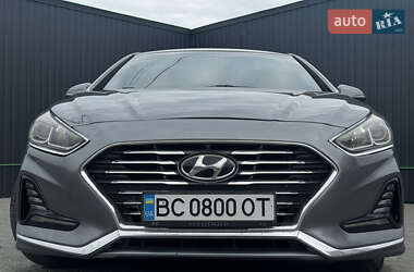 Седан Hyundai Sonata 2018 в Львове