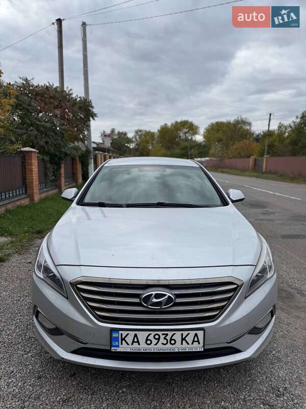 Седан Hyundai Sonata 2015 в 