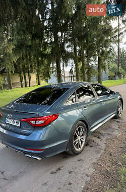 Седан Hyundai Sonata 2015 в 