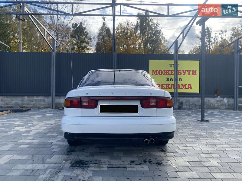 Седан Hyundai Sonata 1993 в Шепетовке