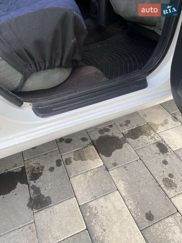 Седан Hyundai Sonata 1993 в Шепетовке