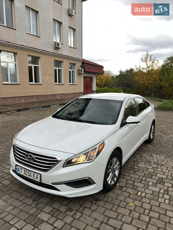 Седан Hyundai Sonata 2016 в Калуше
