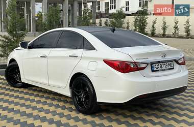 Седан Hyundai Sonata 2014 в 