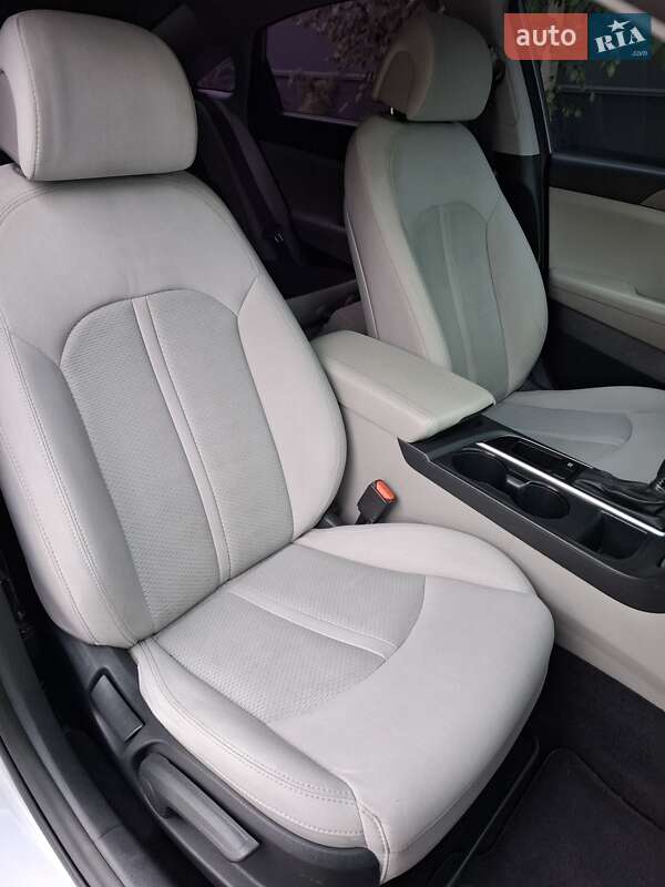 Седан Hyundai Sonata 2015 в Белой Церкви фото 39 Седан Hyundai Sonata 2015 в Белой Церкви