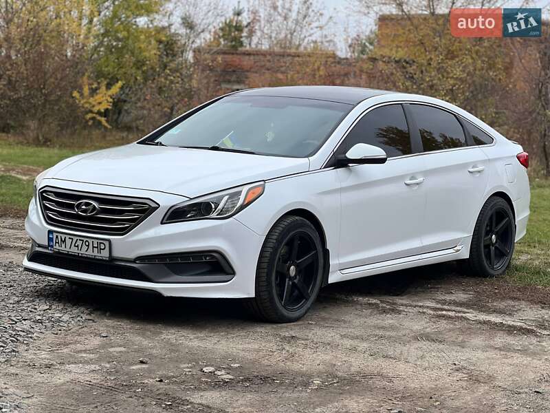 Седан Hyundai Sonata 2015 в Коростышеве