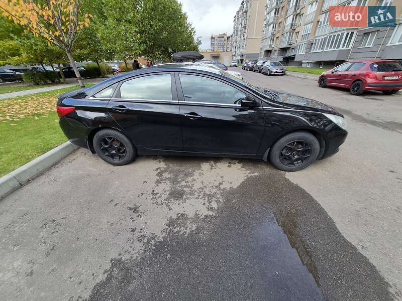 Седан Hyundai Sonata 2010 в Киеве фото 2 Седан Hyundai Sonata 2010 в Киеве
