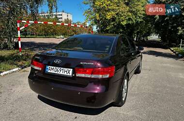 Седан Hyundai Sonata 2006 в  фото 4 Седан Hyundai Sonata 2006 в