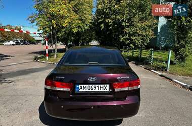 Седан Hyundai Sonata 2006 в  фото 6 Седан Hyundai Sonata 2006 в