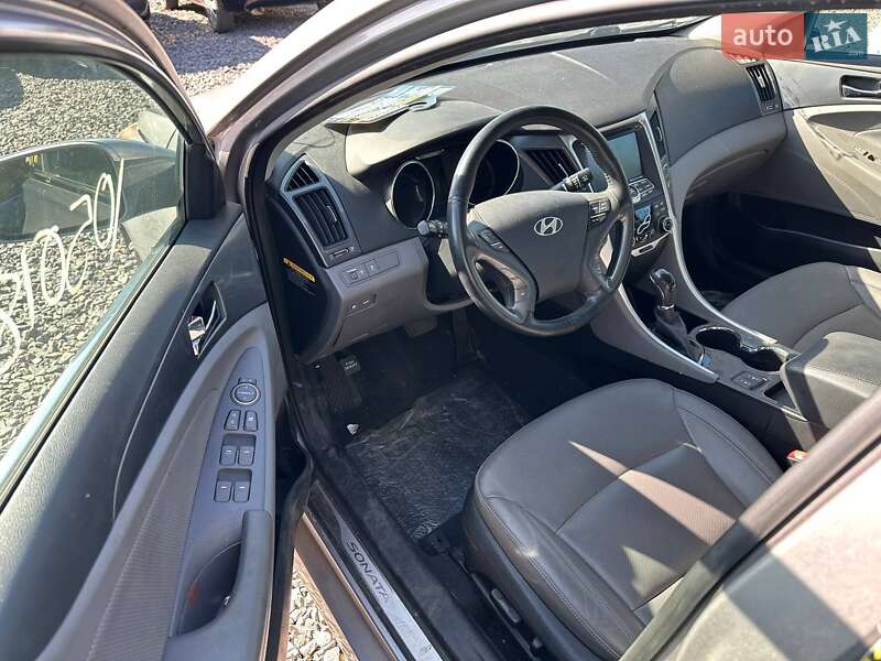 Седан Hyundai Sonata 2013 в Львові