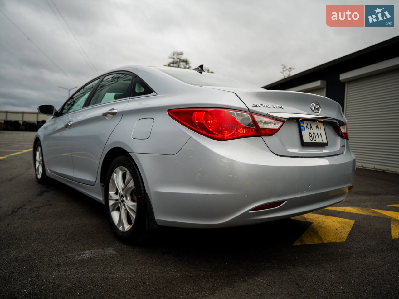 2010 Hyundai Sonata - мініатюра 12